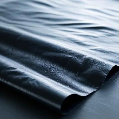 What are the characteristics of high-quality geomembranes