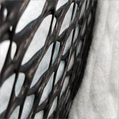 Design Principles of Shape of Fixed Stiffening Sleeve of Three-dimensional Drainage Net