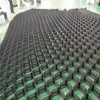 Grass planting and slope protection technology in high-strength geocell