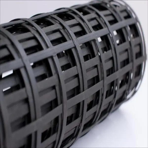 Steel-plastic geogrid
