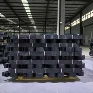 Composite material geocell