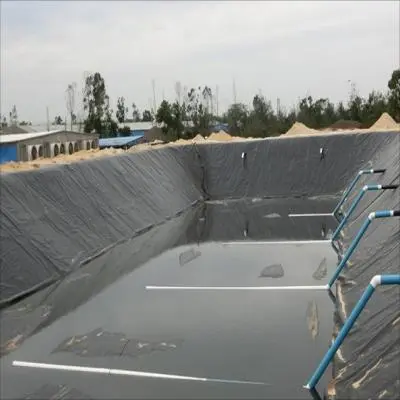 Laying control of geomembrane slope